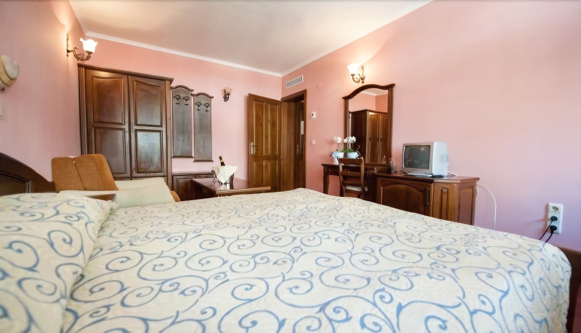 Hotel Izvora Kranevo Exteriér fotografie